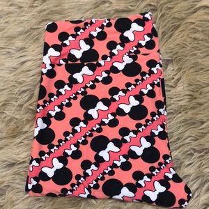 LULAROE MINNIE MOUSE LEGGINGS